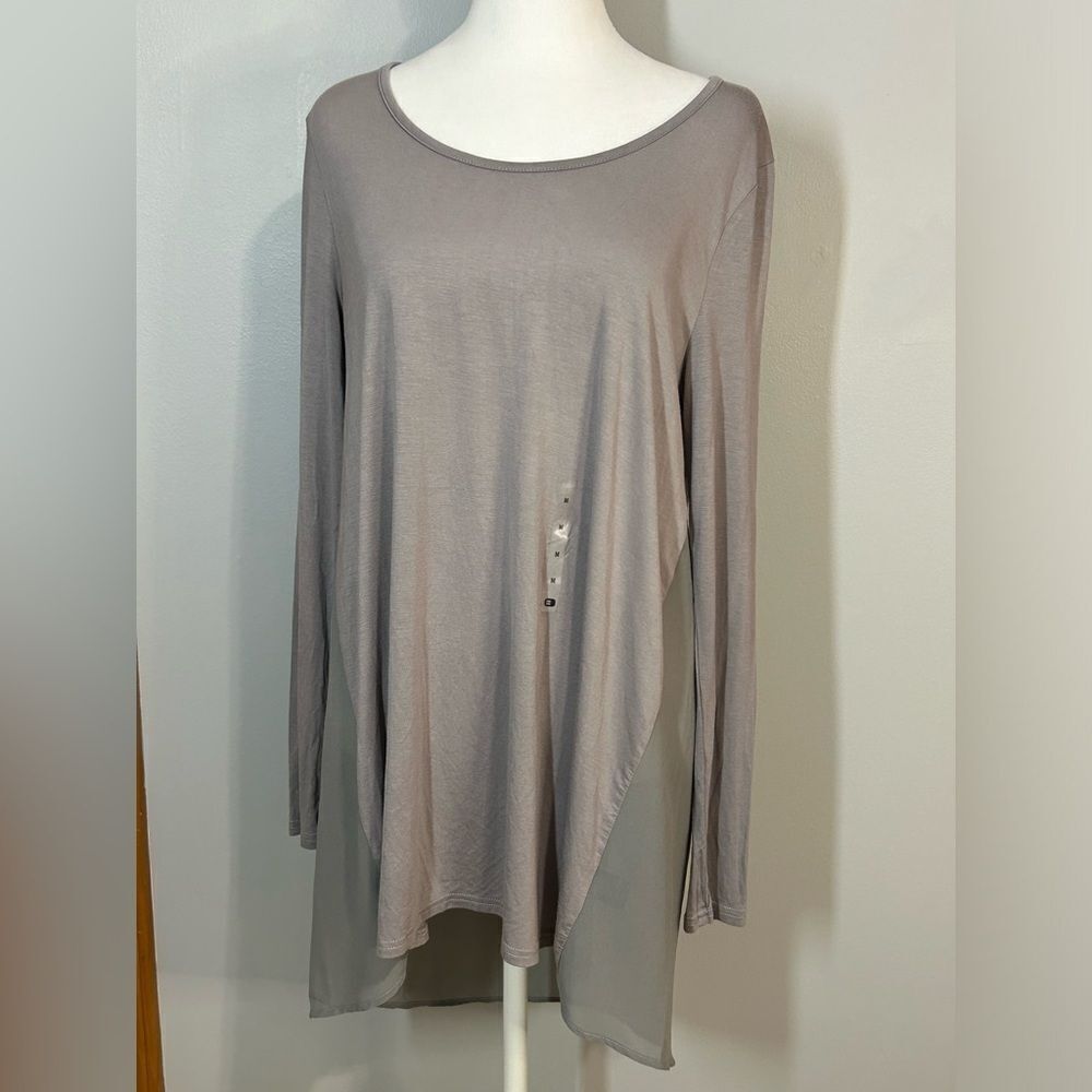🆕 Red by the Buckle light gray mixed media sheer long sleeve top size M BIN Q‎